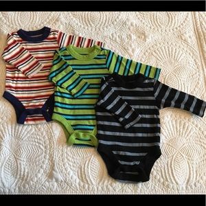3 Old Navy striped long sleeve onesies 0-3 months